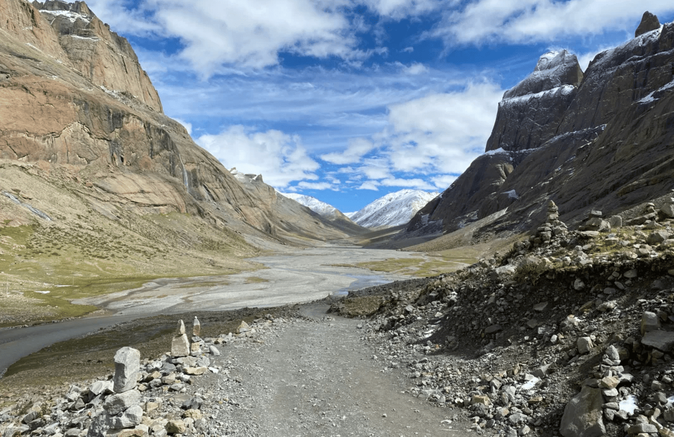kailash rocky trail tibet