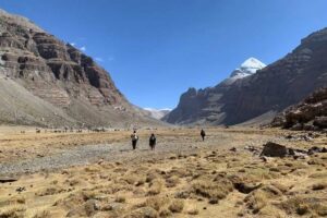 15-Day Mt Kailash Kora Trek with Everest Base Camp | Permits Included