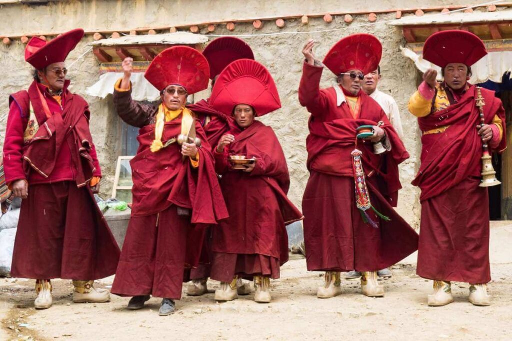 Mount-Kailash-Saga-Dawa-Festival-at-Tarboche