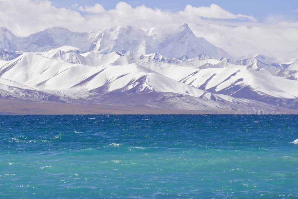 Discover the Best Tibetan Lakes: Top 5 Alpine Gems Experience Tibet Discover the Best Tibetan Lakes: Top 5 Alpine Gems