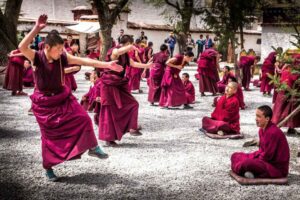 Tibet Hot Springs: Discover 5 Must-See Oases
