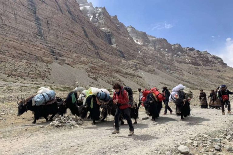 Trekking in Tibet: A Guide to Himalayan Routes Experience Tibet Trekking in Tibet: A Guide to Himalayan Routes