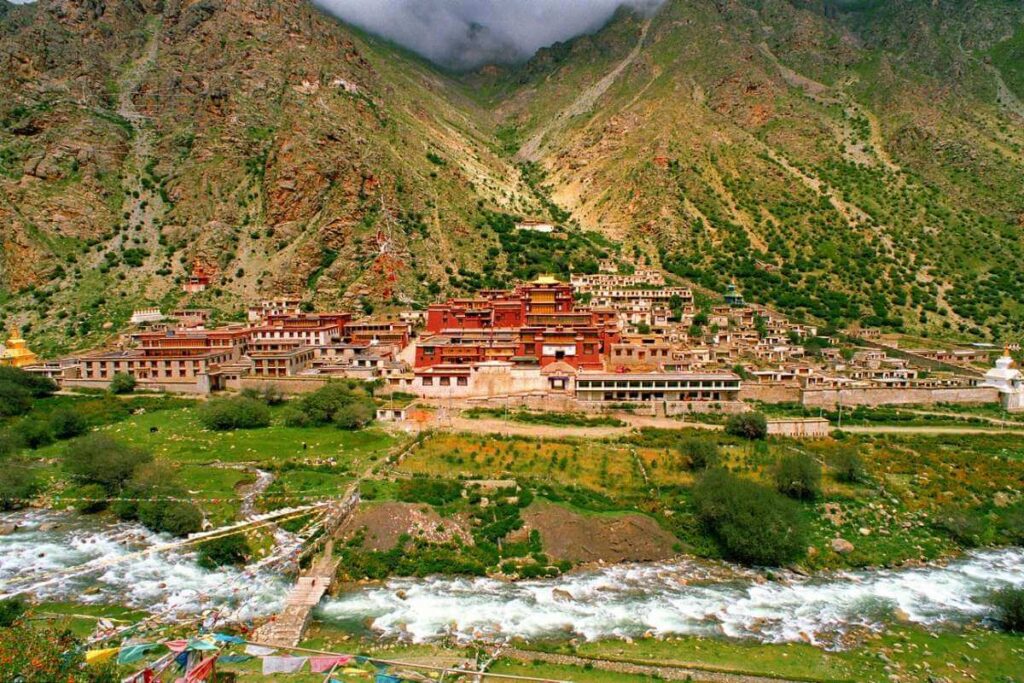 Buddhist Festivals Tibet: Your Guide to Culture & Events