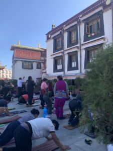 Jokhang Temple Tibet: The Complete Traveler's Guide to Tibet's Spiritual Heart
