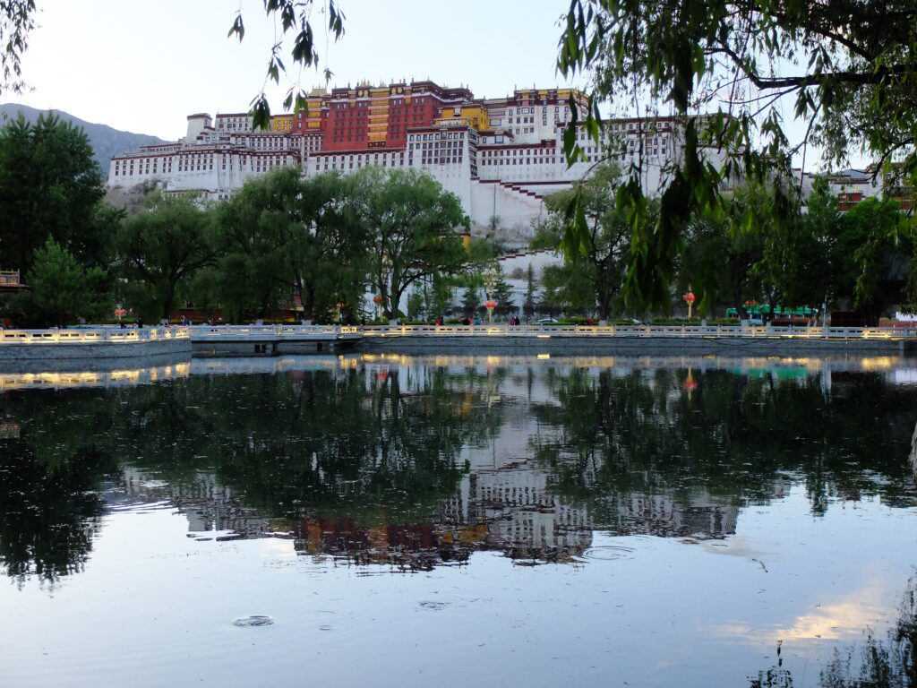 Discover Lhasa: Tibet's Sacred Capital and Spiritual Heart