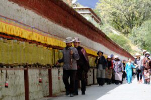 Discover Lhasa: Tibet's Sacred Capital and Spiritual Heart