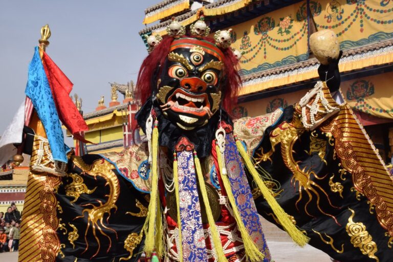 8-Day Qinghai Amdo Tibetan New Year Monlam Festival