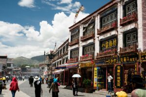 Discover Lhasa: Tibet's Sacred Capital and Spiritual Heart