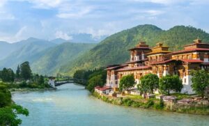 16-Day Tibet - Nepal - Bhutan Trans-Himalayan Tour