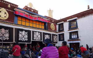 What to See in Lhasa: Local Markets, Barkhor Street Shopping, Sweet Tea Houses & Where to Eat (Plus Top Sights)