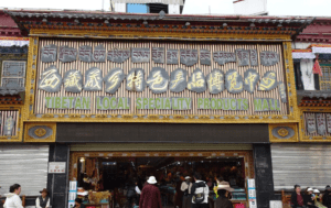 What to See in Lhasa: Local Markets, Barkhor Street Shopping, Sweet Tea Houses & Where to Eat (Plus Top Sights)