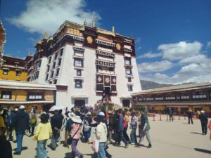 Photography Tibet Tours 2026: Best Dates & Gear Tips