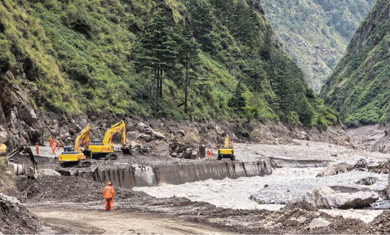 Nepal to Tibet Border Crossing Gyirong: Step-by-Step Guide 2026 (Updated September 2, 2026)