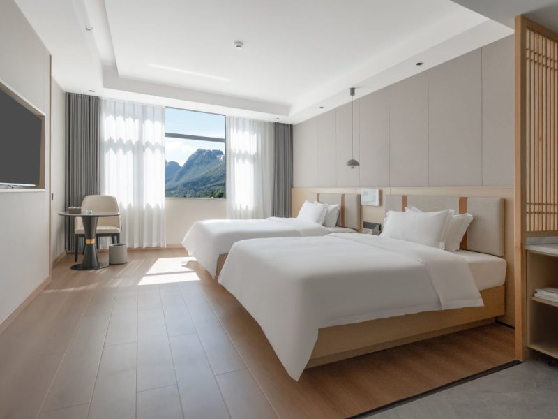 Where to Stay in Lhasa: Old Town, Potala Area or a Quieter Neighborhood?