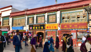 What to See in Lhasa: Local Markets, Barkhor Street Shopping, Sweet Tea Houses & Where to Eat (Plus Top Sights)
