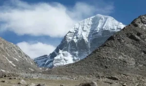 17-Day Mt Kailash & Guge Kingdom Tour from Lhasa