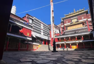 Himalaya Tour: A Real 32-Day Story from Nepal to Bhutan