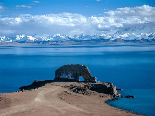 Experience Tibet Holy Elephant Heavenly Gate