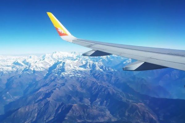 Book Your Himalayan Honeymoon: Tibet, Nepal & Bhutan in 16 Days Experience Tibet Book Your Himalayan Honeymoon: Tibet, Nepal & Bhutan in 16 Days