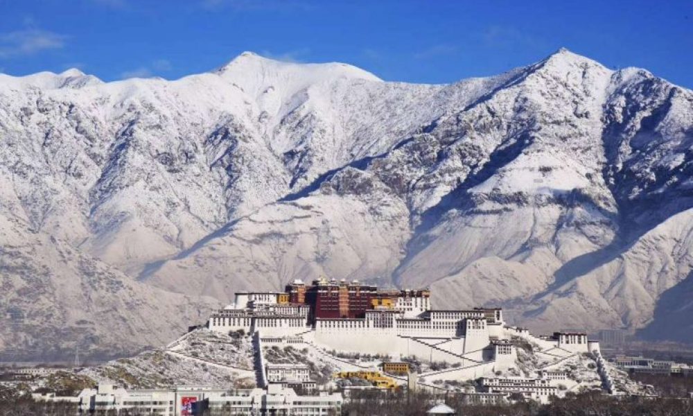 Lhasa-in-Winter-768x512