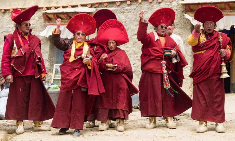 Mount-Kailash-Saga-Dawa-Festival-at-Tarboche