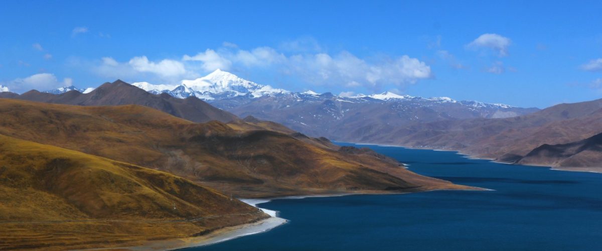 Yamdrok lake Tibet02
