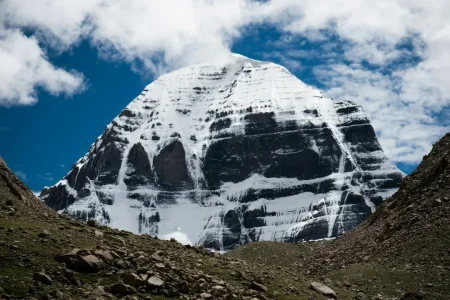17-Day Mt Kailash & Guge Kingdom Tour from Lhasa